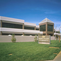 College - East entry :: Empire College School of Business