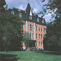 College :: D'Youville College